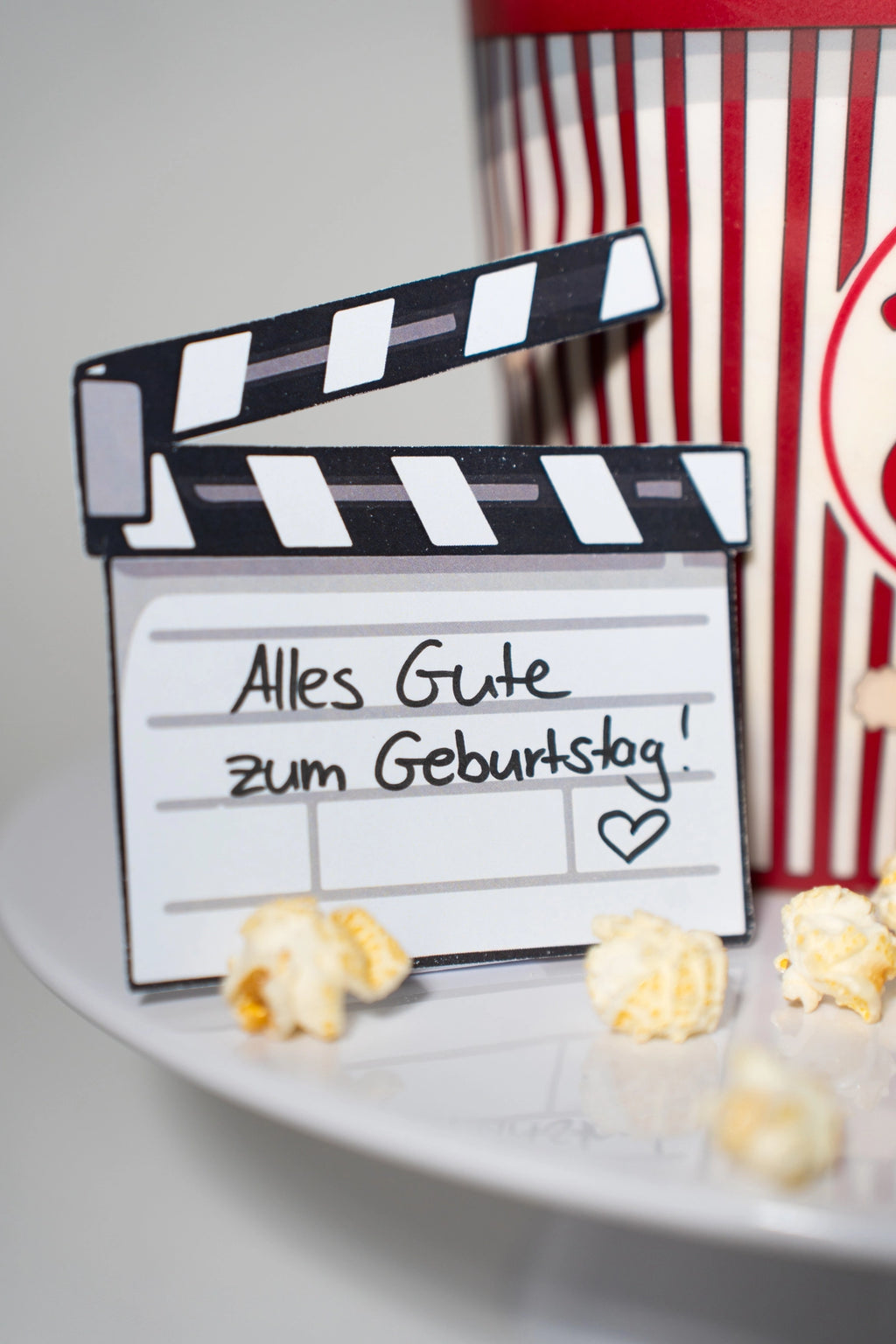 Popcorn Cake