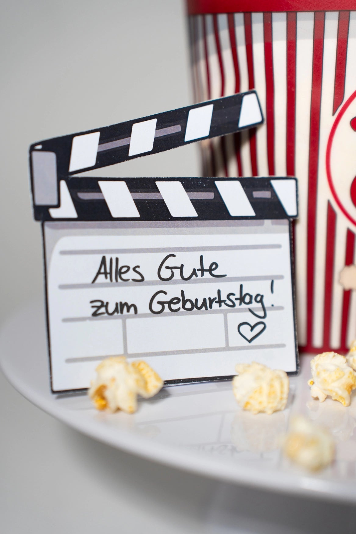 Popcorn Cake
